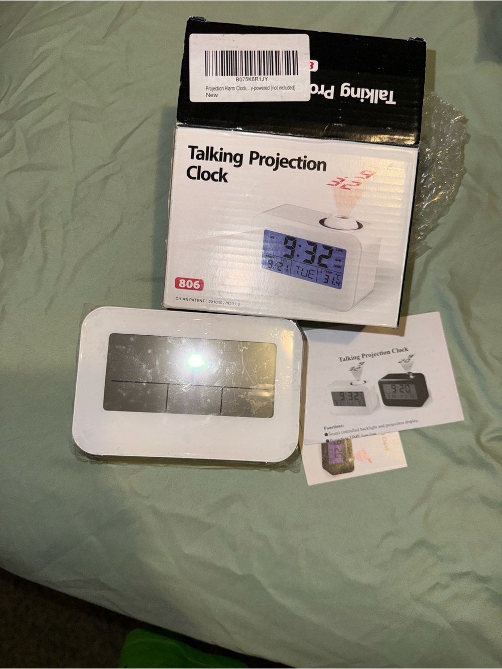 Talking Projection Clock - Picture 2 of 5